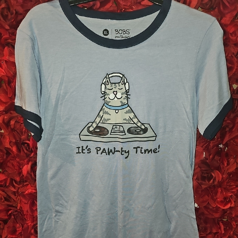 Skechers BOBS Gray Pawty Time Cat T-Shirt Size XLarge NWOT